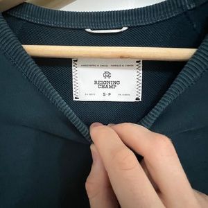 Small Reigning Champ Crewneck / Sweater